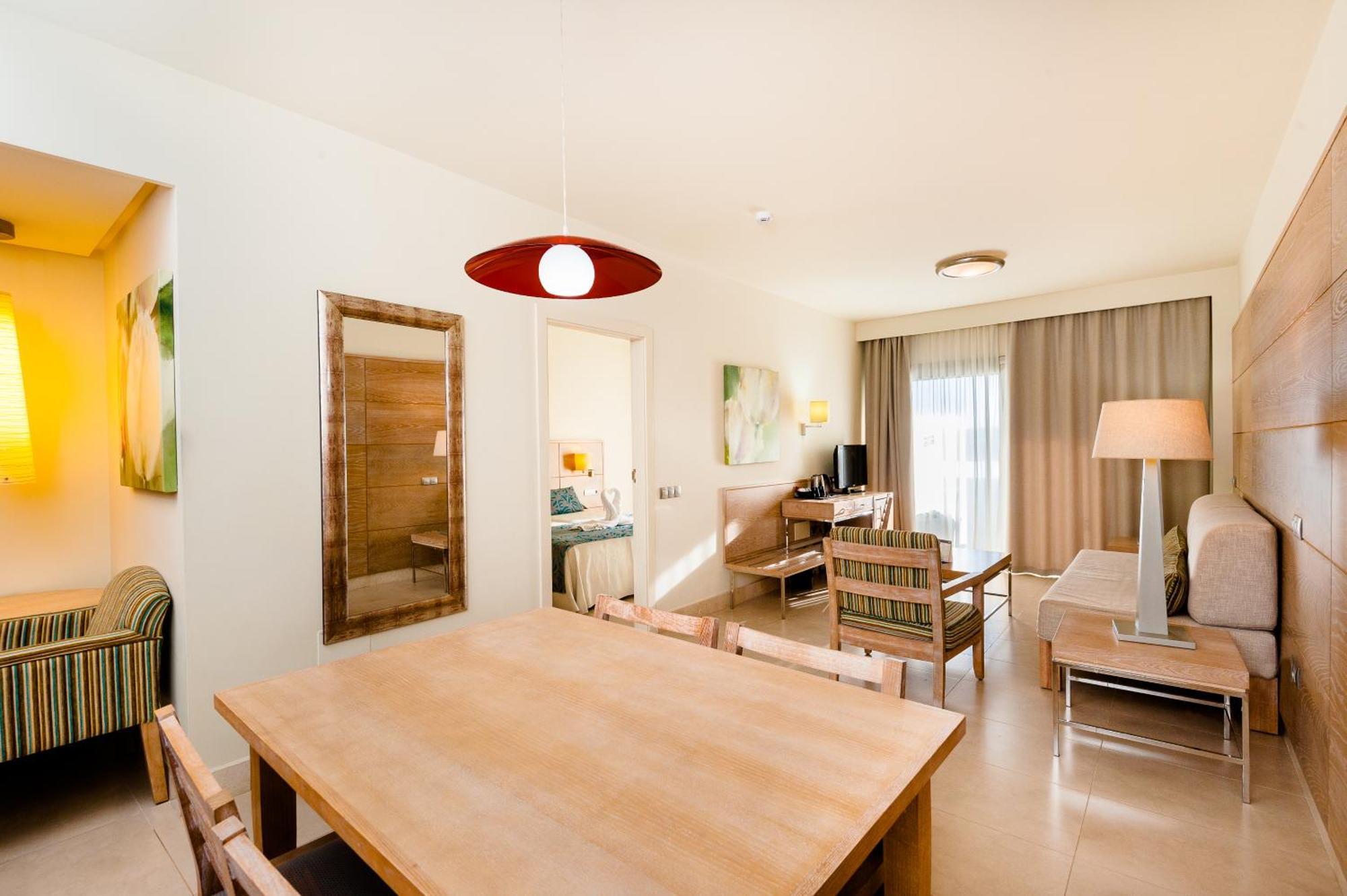 Kn Hotel Arenas Del Mar Adults Only El Médano Kültér fotó