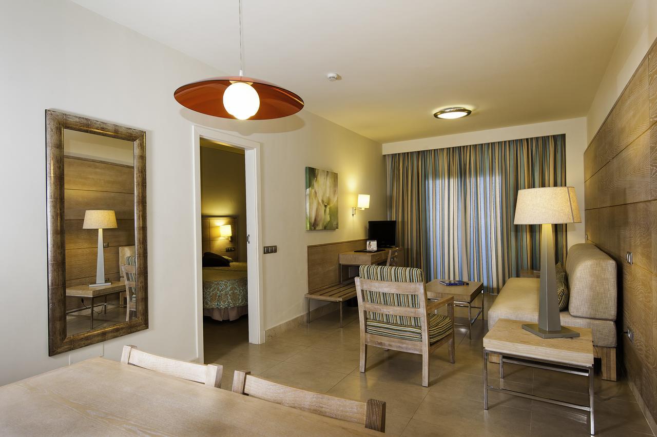 Kn Hotel Arenas Del Mar Adults Only El Médano Kültér fotó